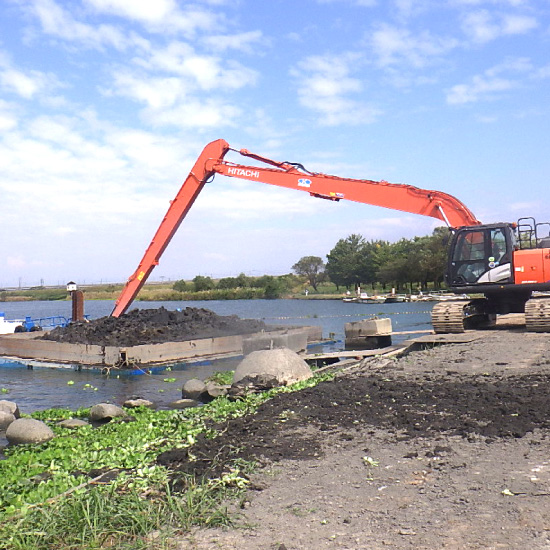 加勢川美登里地区中流河道掘削工事