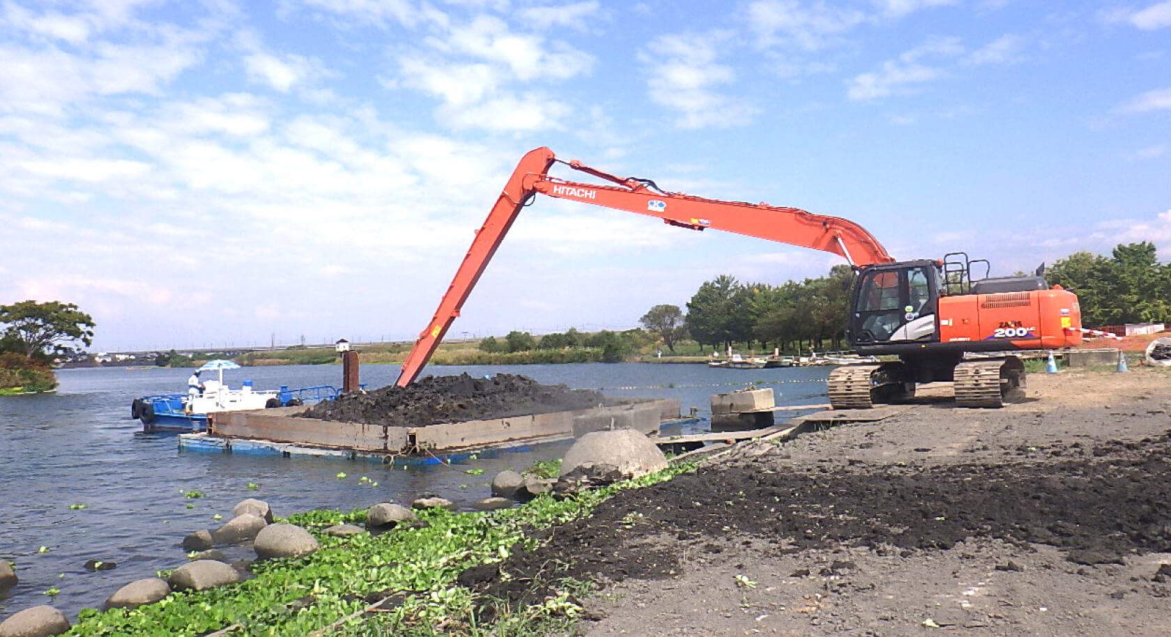 加勢川美登里地区中流河道掘削工事