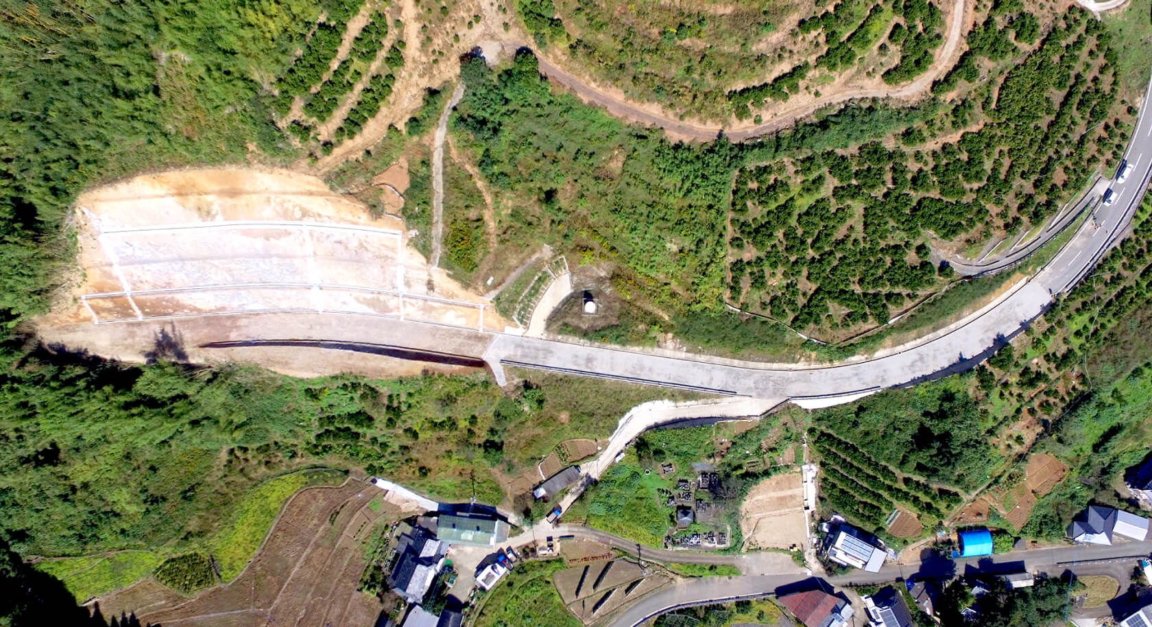 不知火中腹3期地区農道整備事業(基幹農道)第2号工事